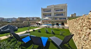 Gozo Getaway - Large Pool Apartment, 10 mins to Xaghra Square - Image 4