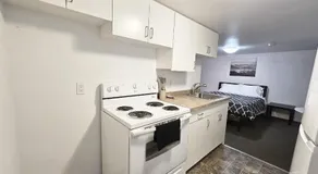 Modern 1BR at Downtown - Image 4