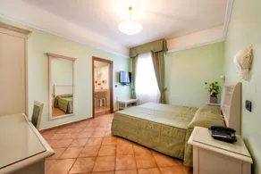 Hotel Aquila - Image 2