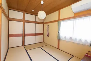 Tipy records inn hanare - Image 4