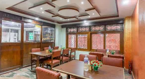 OYO 830 Hotel Amrit Kunja - Image 4