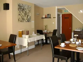Tregarthen - Adult Only - Image 4