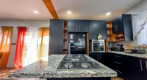 Villa Opulence - 10min from UVF Airport - Image 3