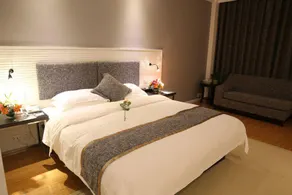 Crystal Hotel - Image 2