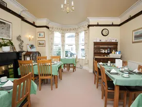 Glascoed Guest House - Image 4