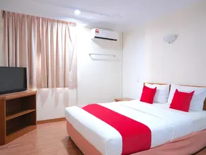 OYO 44051 Sunlight Inn - Image 3