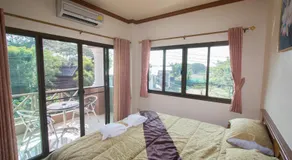 Donchai House Guest House& Cafe - Image 4