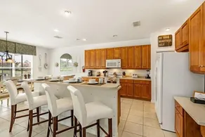 Lakeview 6-Bedroom Retreat with Game Room, Private Pool, Spa & Resort Amenities - Ideal for Families & Groups - Image 3