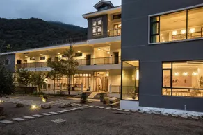 Guyu Guyu Hostel - Image 2