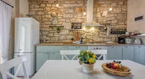 Foska Country Home with Pool - Happy Rentals - Image 4