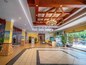 Boutique Holiday Hotel (Beihai Beibuwan Square) - Image 5