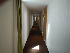 IU Hotels·Anshun Nanma Square - Image 4