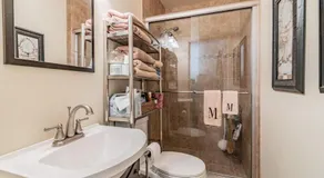 Cute 2B2B House, walk to Sponge Dock, Pet friendly - Image 2