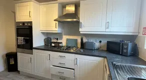 Ursa House, Work Stays Welcome, Free Parking - Image 3