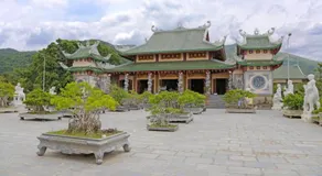 Xuan Hung Hotel - Image 2