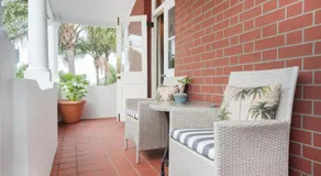 Quarters Hotel - Image 3