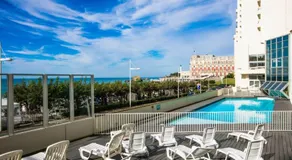 Biarritz Plage - Terrasse & Piscine Résidence - Image 3