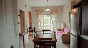 Seafront Apartment - Image 3