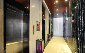 U HOTELS - Image 4