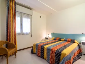 Holiday apartment Manerba del Garda for 1 - 7 persons with 3 bedrooms - Holiday apartment - Image 2