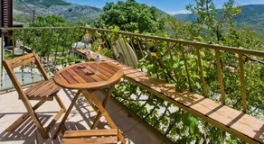 Habitación en casa de familia con barbacoa, piscina privada y terraza | Vistas al mar - Image 4