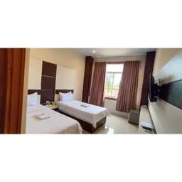 Galaxy Inn - Image 5