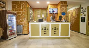 Hotel Virgen de los Reyes - Image 4