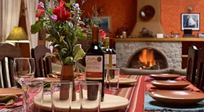 The Lazy Dog Inn a Mountain Lodge - Image 5