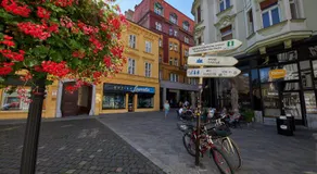 Le Monde Apartment Bratislava - amazing 5BDR in downtown - Image 4