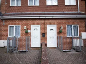 Wilton House Apartments - Image 2