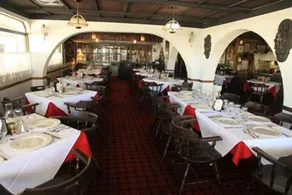 Hotel Perichi's - Image 3