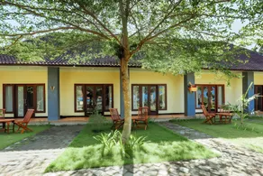 Amazing Superior Room Villa near Tamarind Beach - Image 3