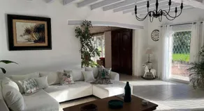 Le Mas aux Papillons - Image 2