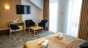 Hotel Duet - Image 2