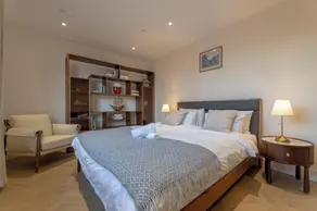 Orient Residence Manchester - Image 2