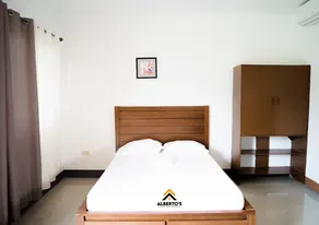 Alberto's Lodging House - Image 3
