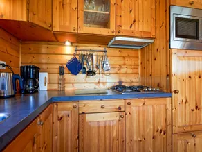 Bungalow in Holten near Forest Trails - Image 3