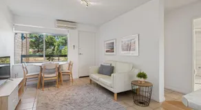 Ayliffes Executive Apartment - Near Flinders - Image 2