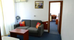 Saint George Family Hotel - Image 2
