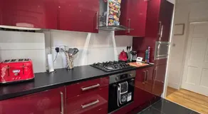 Bright Balham Apartment - Image 3
