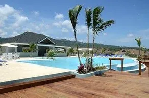 Oceanic View Apartment at Fern Court - Image 3