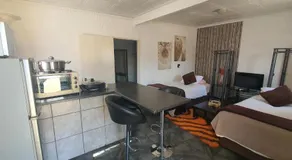 The Guesthouse - Image 5