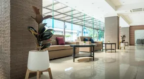 Mayflower Grand Hotel Korat - Image 2