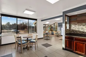 Rodeway Inn Lumberton Central - Image 4
