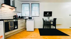 Chic Studio, Free parking, Sleeps 2 - Image 5
