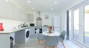 Adbolton House Apartments - Sleek, Stylish, Brand New & Low Carbon - Image 3