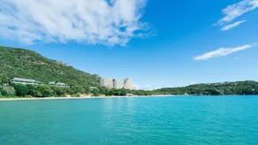 Beachfront Hamilton Island - Image 5