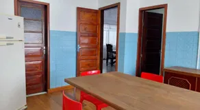 Super Casa I Apto 4 Quartos no Centro - Image 3