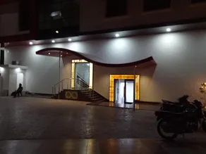 DH Hotel & Restaurants - Image 5