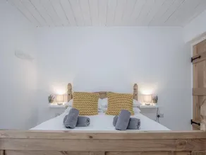 Brook Cottage - 2 Bedroom Cottage - Dale - Image 2